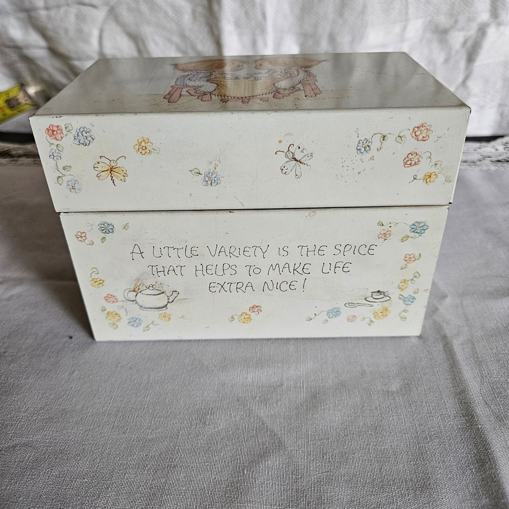 Betsy Clark Hallmark Recipe Tin Box